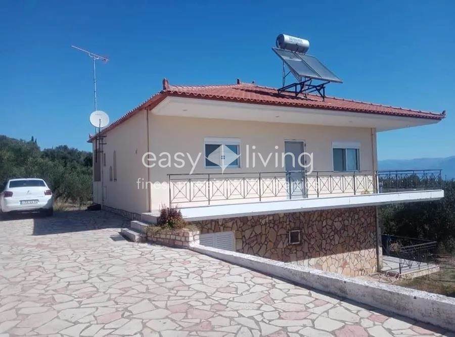 (For Sale) Residential Detached house || Messinia/Petalidi - 197 Sq.m, 4 Bedrooms, 350.000€ 