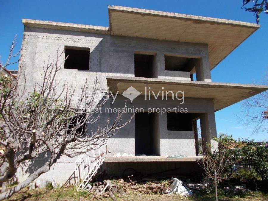 (Προς Πώληση) Κατοικία Συγκρότημα κατοικιών || Ν. Μεσσηνίας/Πεταλίδι - 230 τ.μ, 8 Υ/Δ, 120.000€ 