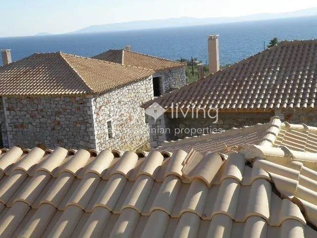 (For Sale) Other Properties Hotel || Messinia/Avia - 2.400.000 Sq.m, 1.214€ 